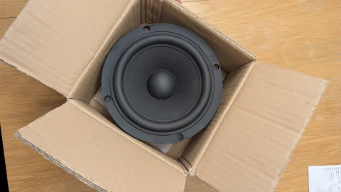 SB Acoustics SB17NRX2C35-8