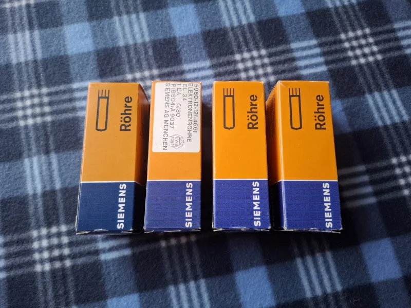 EL34 / 6ca7 Siemens Matchat kvartett NOS EL34 / 6ca7 Siemens Matchat kvartett NOS - Bild 3 av 8