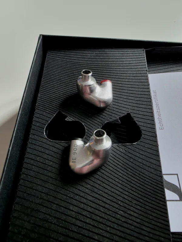 Sennheiser IE900 - Oanv&auml;nda - Bild 7 av 7