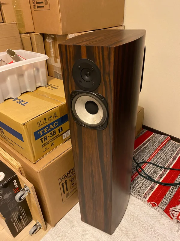 Hørning Zeus Hørning Zeus - Bild 1 av 1