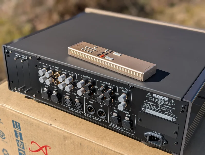 Accuphase C-2150 AAVA preamp Accuphase C-2150 AAVA preamp - Bild 3 av 3