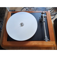 Rega P9 +Rega P9 PSU  