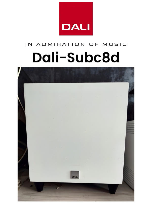 Ett välljudande och balanserat 7.1 Hemmabiosystem  - Bild 2 av 11