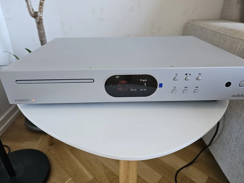 Audiolab CDT 7000 Audiolab CDT 7000 - Bild 1 av 4