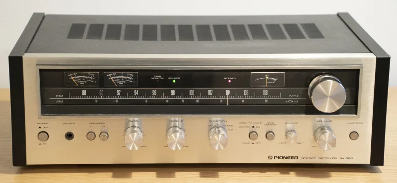 Pioneer SX-590 AM/FM Stereo Receiver (1978-80) Pioneer SX-590 AM/FM Stereo Receiver (1978-80) - Bild 1 av 5