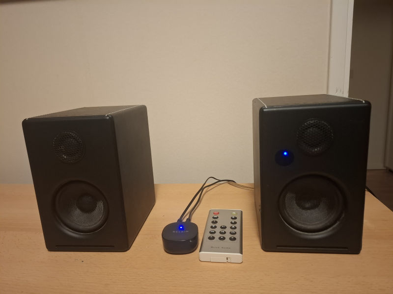 Små aktiva kvalitets högtalare Blue Aura W3i - Bild 1 av 2