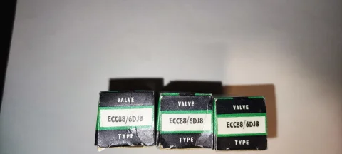 3 st  Zaerux/ Mullard ECC88/6DJ8 Nos Blackburn fabriken...