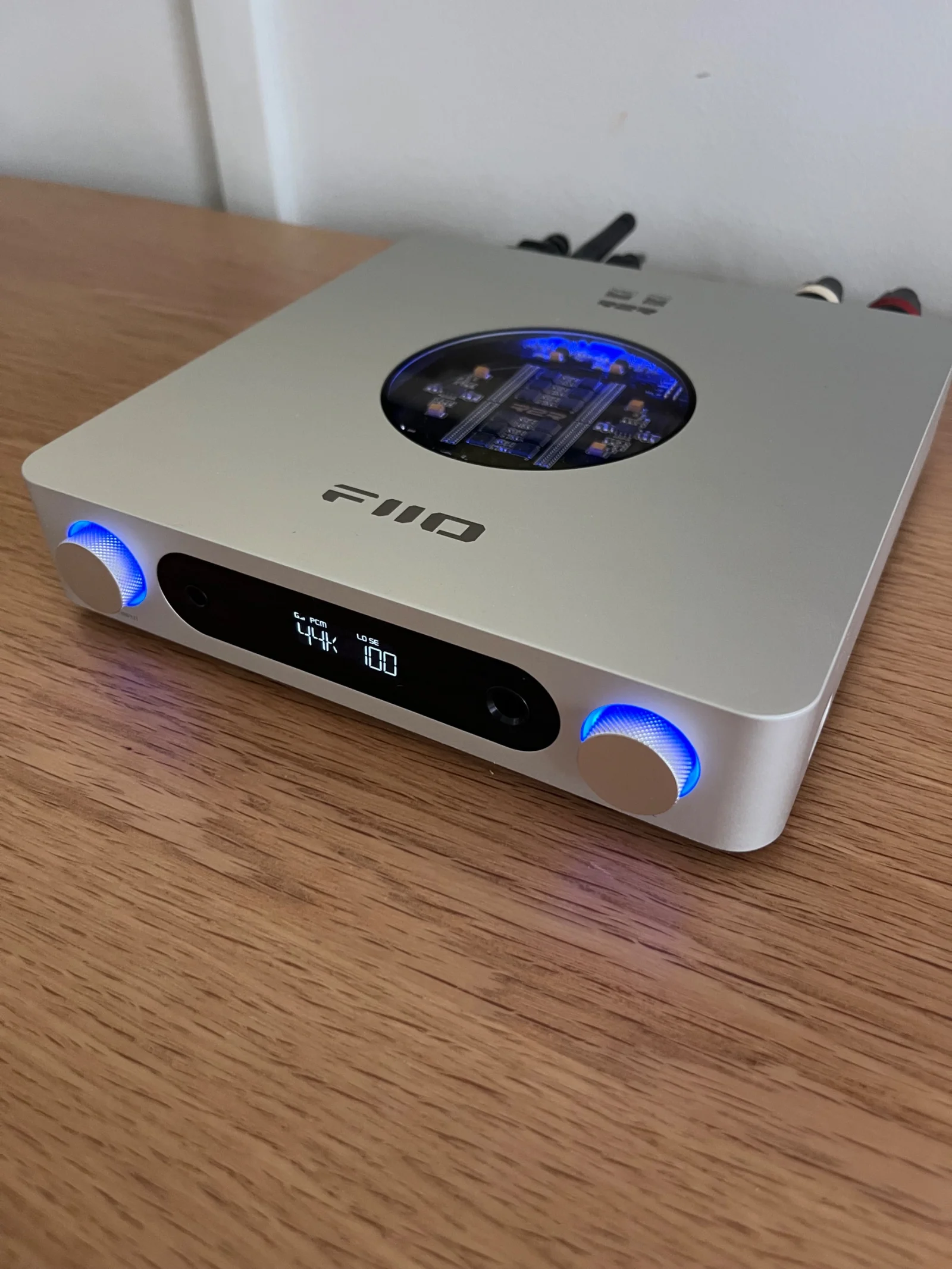FiiO K13 R2R DAC - f&ouml;rsteg och h&ouml;rlursf&ouml;rst&auml;rkare - Bild 1 av 16