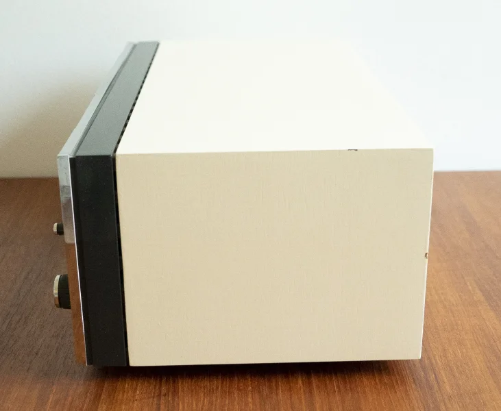 Revox A76 FM Stereo Tuner Revox A76 FM Stereo Tuner - Bild 3 av 5