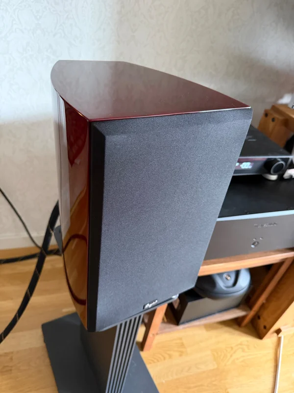 Cayin LYRE T30 MK2 H&ouml;gklassiga stativh&ouml;gtalare i toppskick, 8 Ohm - Bild 2 av 7