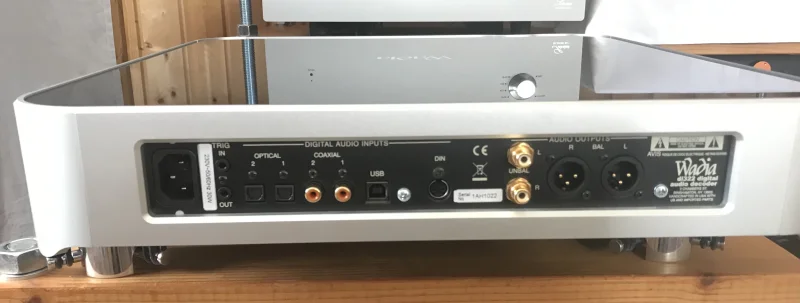 Wadia di 322 - Bild 2 av 4