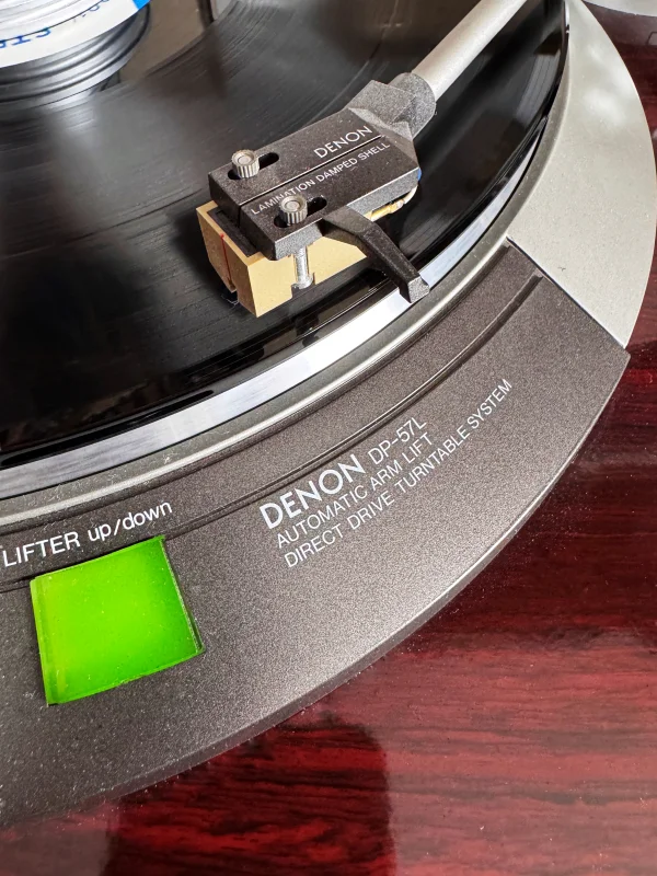 Denon DP-57L / Skivspelare Denon DP-57L / Skivspelare - Bild 2 av 6