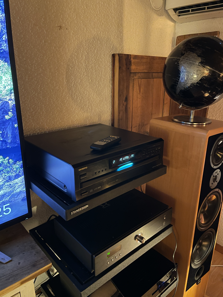 Onkyo DX-C390 High end växlare