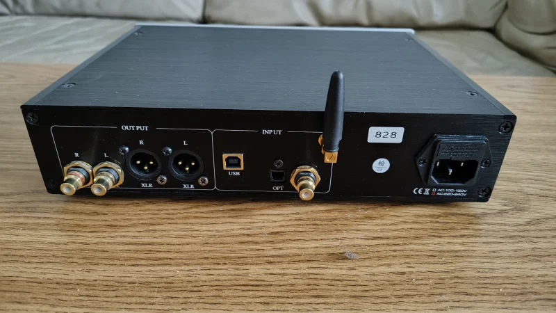 DAC - BRZHiFi DC200 i utm&auml;rkt skick - Bild 5 av 6