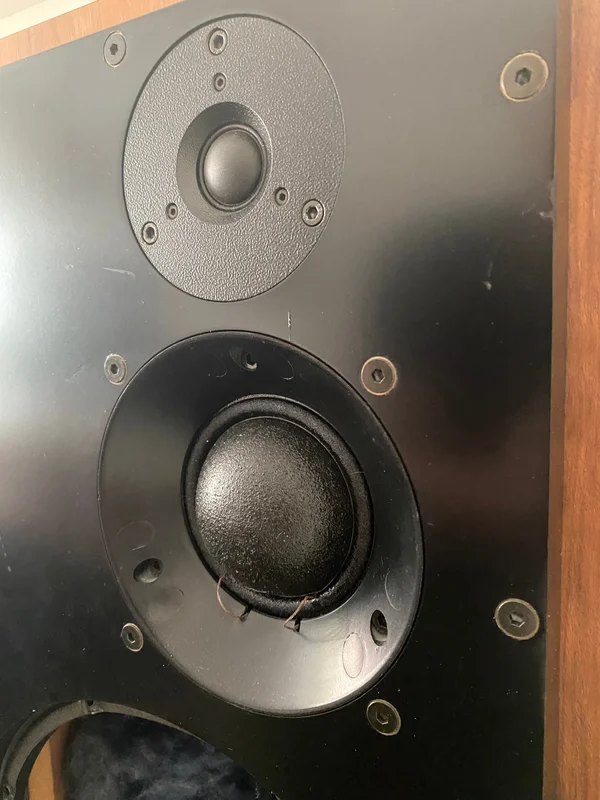 1st ATC SCM100A Active Studio Monitor – Renoveringsprojekt / Reservdelar - Tradera 1st ATC SCM100A Active Studio Monitor – Renoveringsprojekt / Reservdelar - Tradera - Bilde 4 av 4