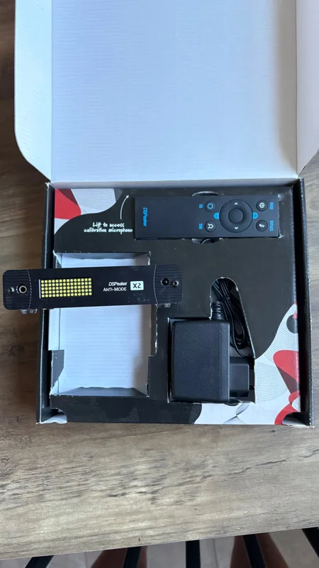 DSPeaker Anti-Mode X2 mint condition DSPeaker Anti-Mode X2 mint condition - Bild 2 av 4