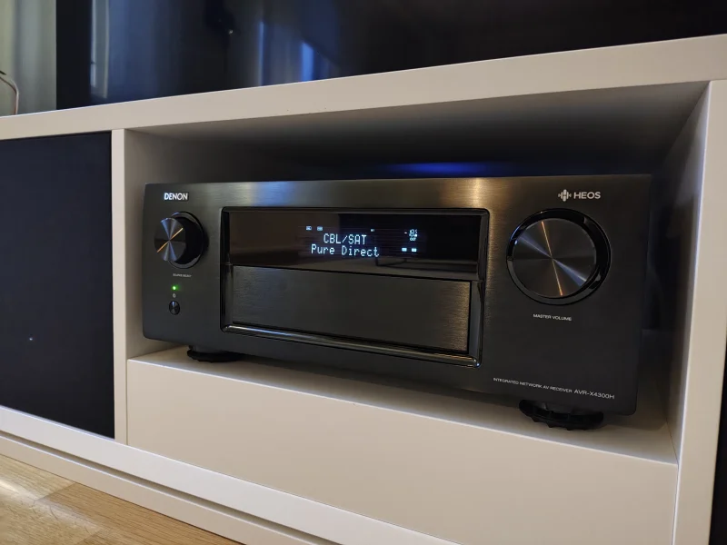 Denon AVV X4700H Denon AVV X4700H - Bild 1 av 2