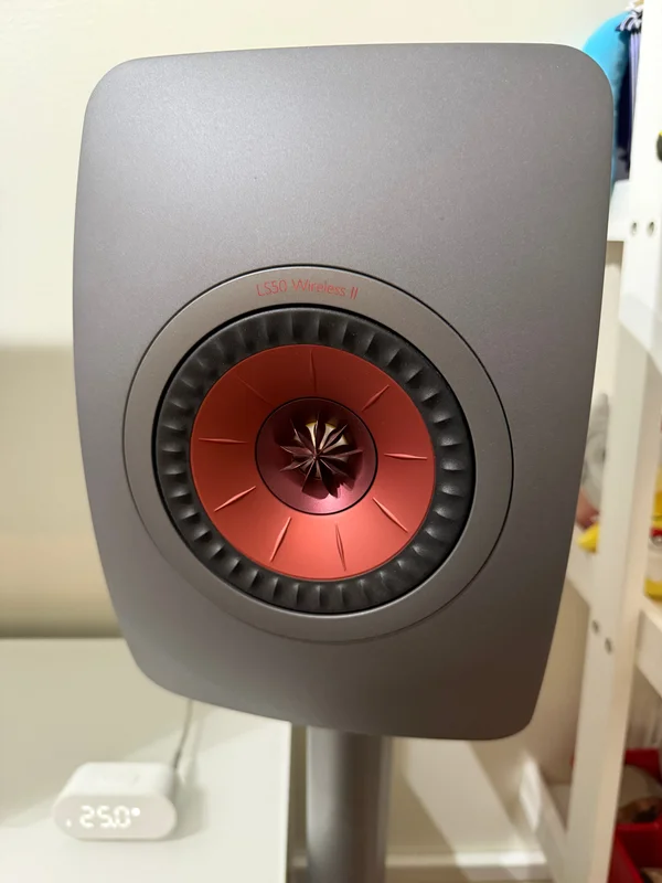 KEF LS50 Wireless 2 + S2 Floor Stand - Bild 8 av 8