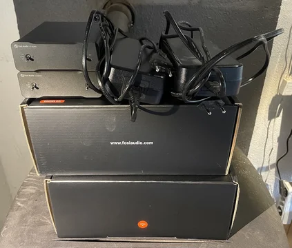 2 st. Fosi Audio V3 Mono slutsteg med varsin 48V/5A nät...