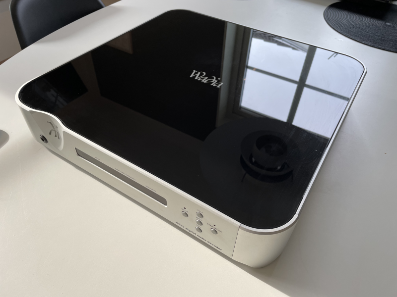 Wadia Di322 - Bild 2 av 2