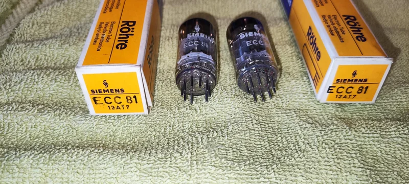 Matchat par Siemens ECC 81/12AT7 NOS - Bild 2 av 5