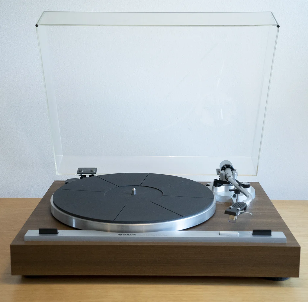 Yamaha YP-B2 Skivspelare med autostopp/retur