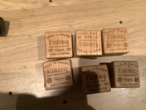 Entreq magma tungsten fötter Entreq magma tungsten fötter