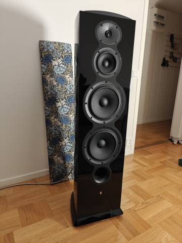 Revel Performa3 F208 