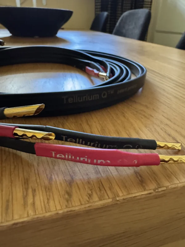 Tellurium Q Black RCA och h&ouml;gtalarkabel 1:a generationen - Bild 2 av 4