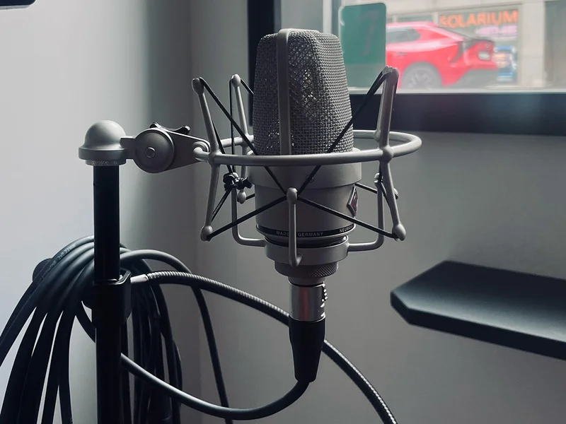 Neumann TLM 103 med v&auml;ska - Bild 2 av 2