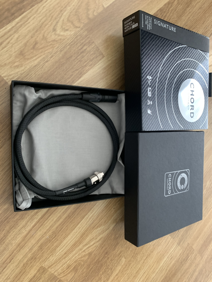 Chord Signature 4-Din till XLR