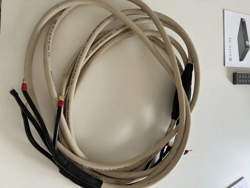 Transparent MusicWave Plus &ndash; h&ouml;gtalarkablar 4 m - Bild 2 av 4