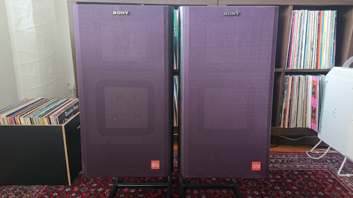 Sony APM22ES säljes, nya kondingar i filtren.