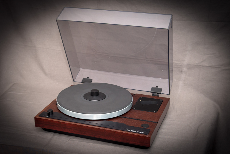 Thorens TD321 MK II - Bild 1 av 5