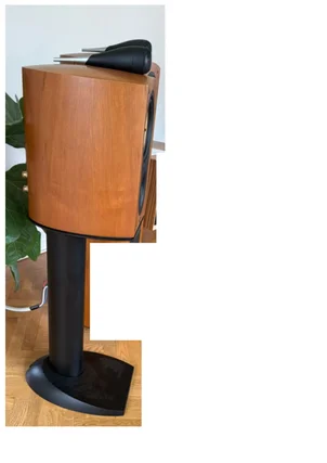 Bowers Wilkins 805 Natilus