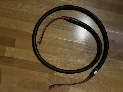 Purist Audio Musaeus högtalarkabel ( 1st ). Purist Audio Musaeus högtalarkabel ( 1st ).