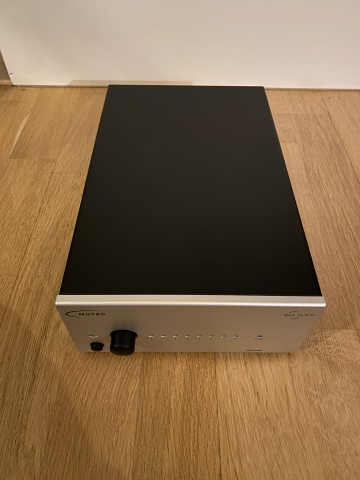 Mutec REF10 SE120 Clocka + kablar