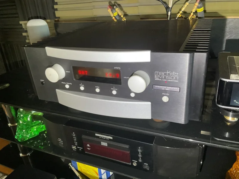 Mark Levinson 383 - Bild 3 av 5