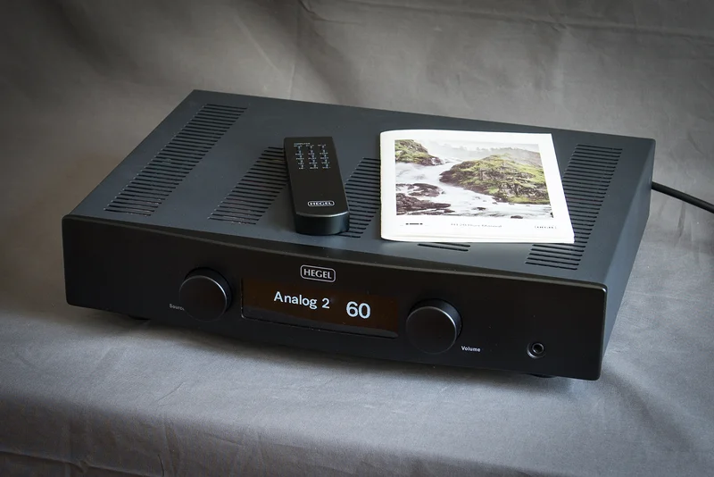 Hegel H120 - Billede 1 af 4