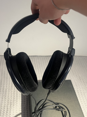 Sennheiser 6XX