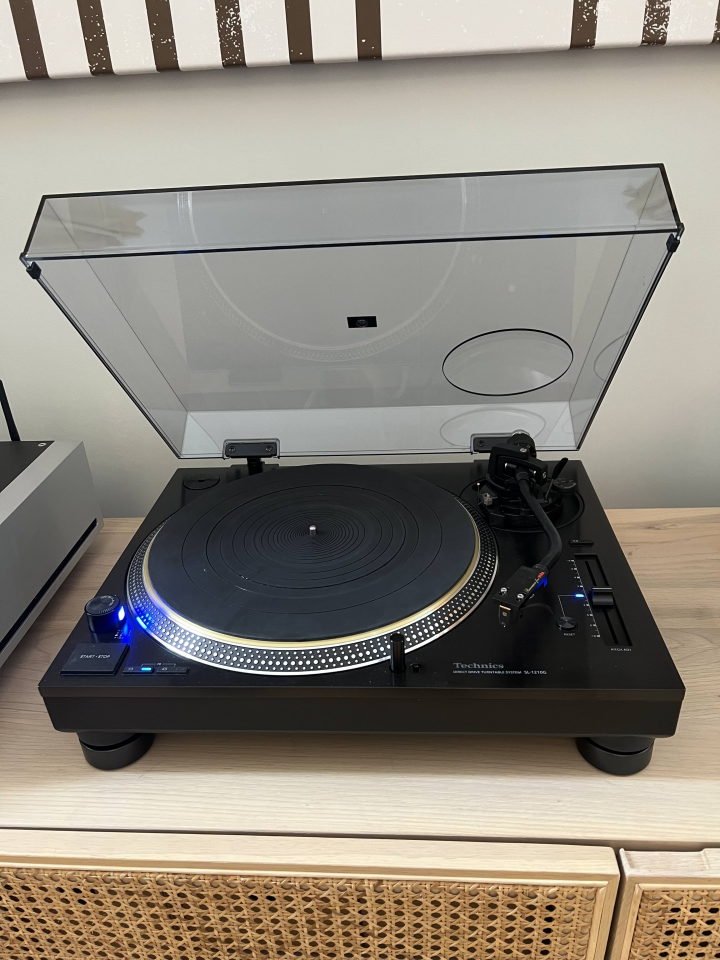 Technics SL1210G + RIAA