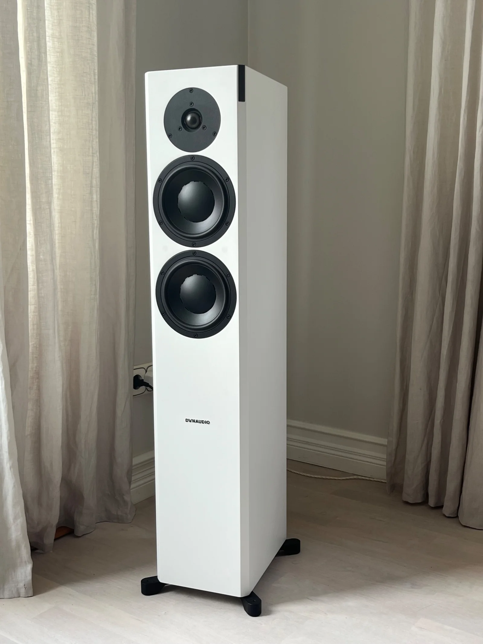 Dynaudio Focus 30 XD - aktiva och trådlösa