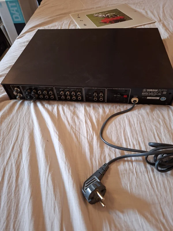 Yamaha C-2 - Billede 2 af 2