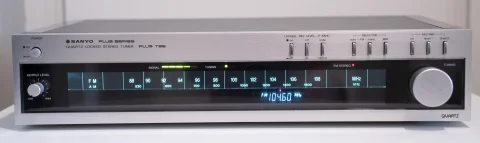 Sanyo Plus T35 Quartz Locked Stereo Tuner (1979-81)