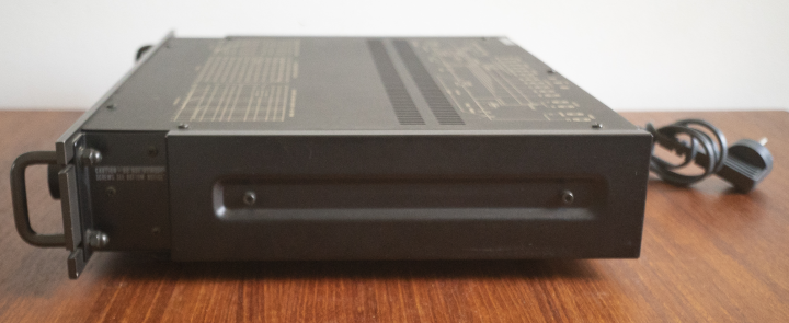 Technics SU-9070 - Stereo Flat Pre-amplifier (1976-81)