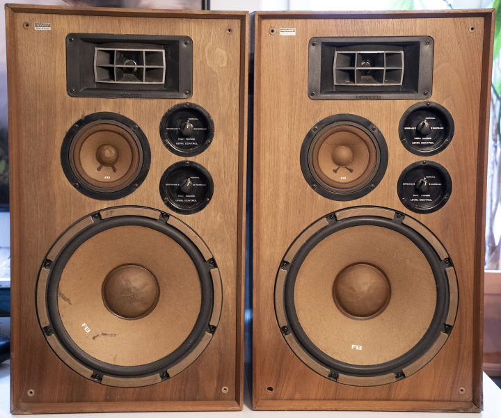 Pioneer CS-E700 3-Way Loudspeaker System (1972-73)