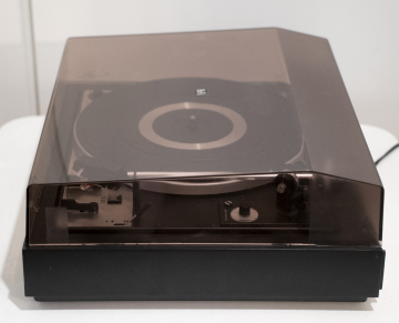 Dual 1225 Helautomatisk skivspelare
