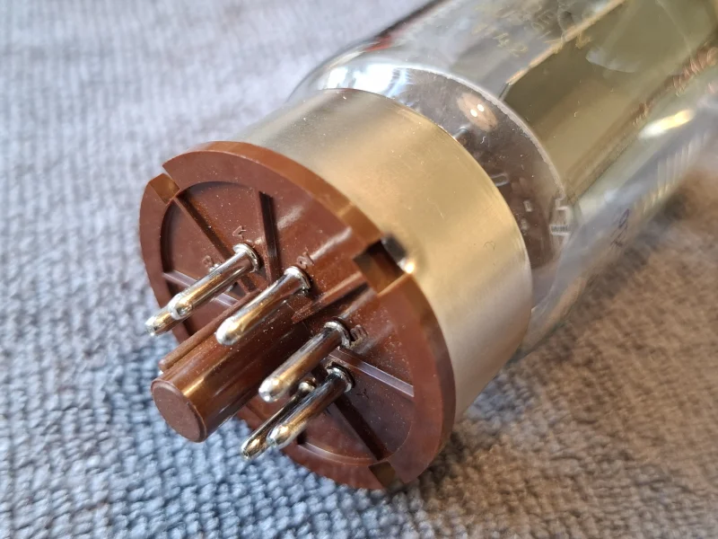 6550 (KT88) Svetlana Winged =C= JSC NOS Matchad kvartett - Bild 6 av 8