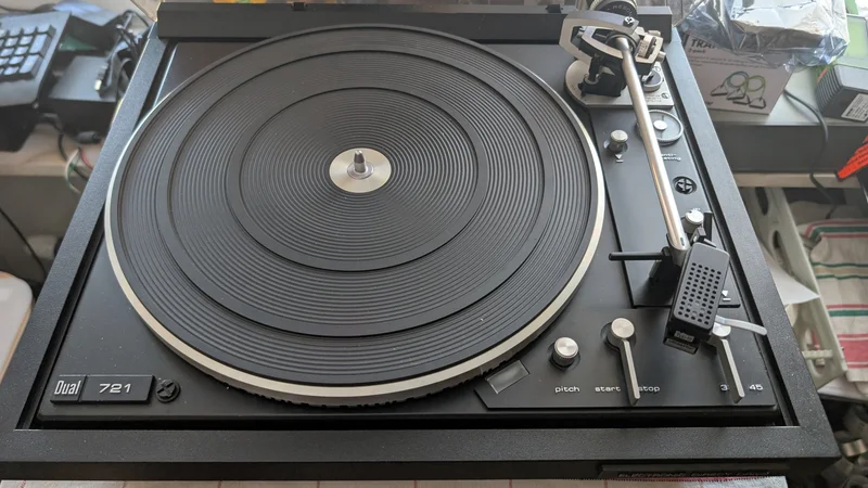 Dual 721 skivspelare - Bild 1 av 5