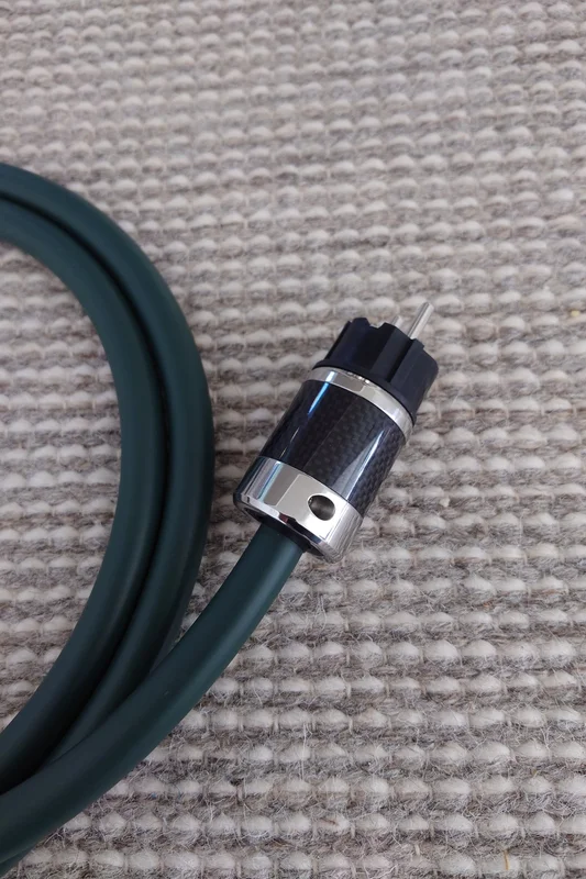 Furutech - Bild 2 av 6